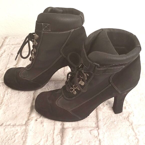 Predictions women's Black Heeled Lace-up Boots - Picture 7 of 8